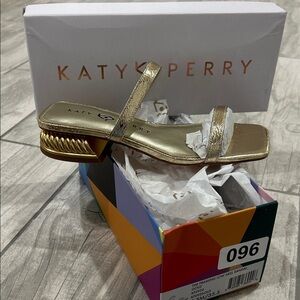 NWT-Katy Perry The Framing Low Gold Heel Sandals